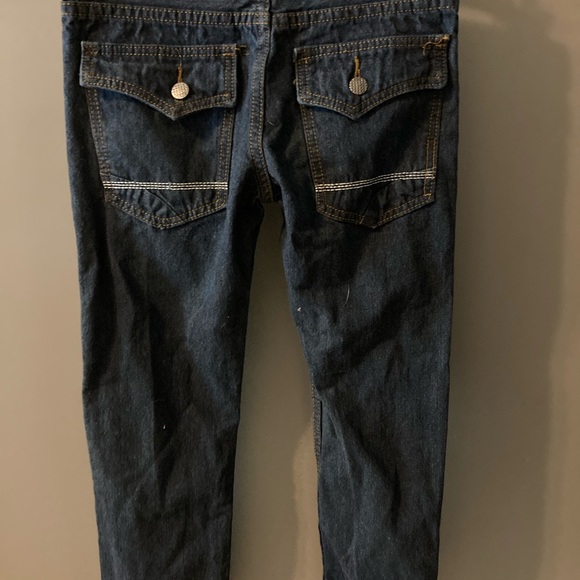 Loose thread size 8 women’s - Picture 3 of 3